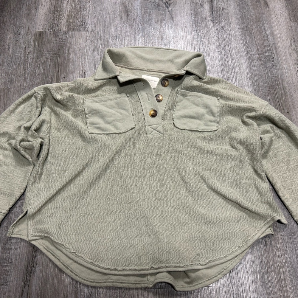 American Eagle Outfitters Gray Shirt